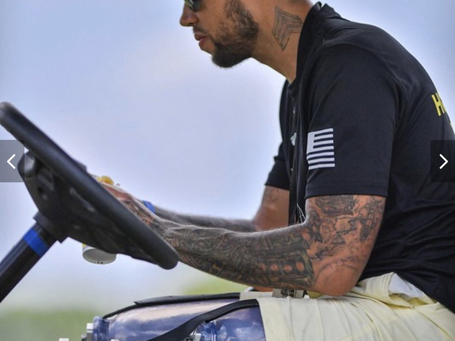Wounded veteran at JYP Celebrity Golf Challenge