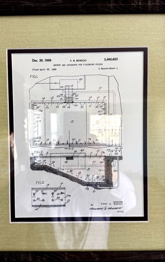 US Patent 3,486,623 - Method and Apparatus for Filtering Fluids by T.S. Bosico, 1969