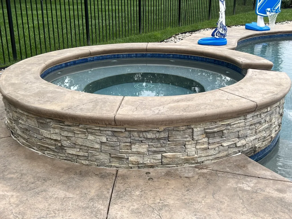 Inground pool with spa in West Chester, PA by Scott Payne Custom Pools