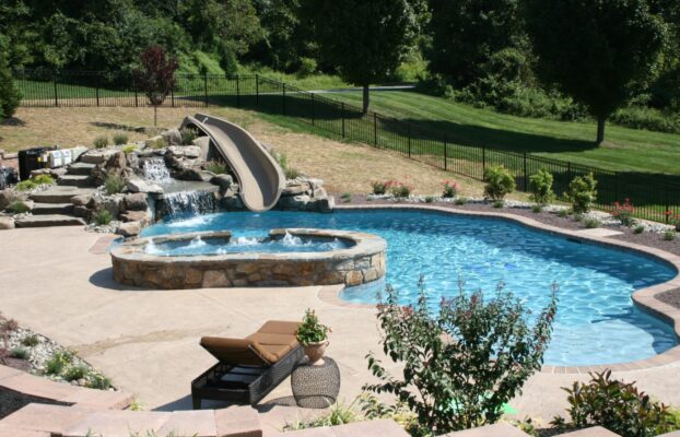 Top Methods For Keeping Your Pool Heated & Comfortable